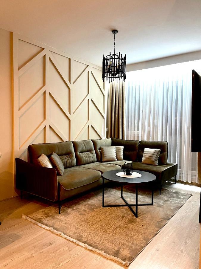Top Apartment Prishtinë Ngoại thất bức ảnh